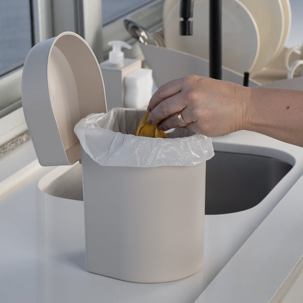 Lixeira de Pia Hide Ou Linha Trium - Ou