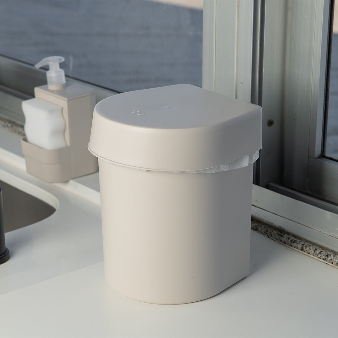 Lixeira de Pia Hide Ou Linha Trium - Ou