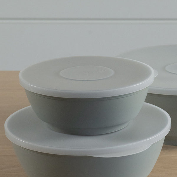 Saladeira Luna com Tampa Ou 1,8L Linha Servir - Ou