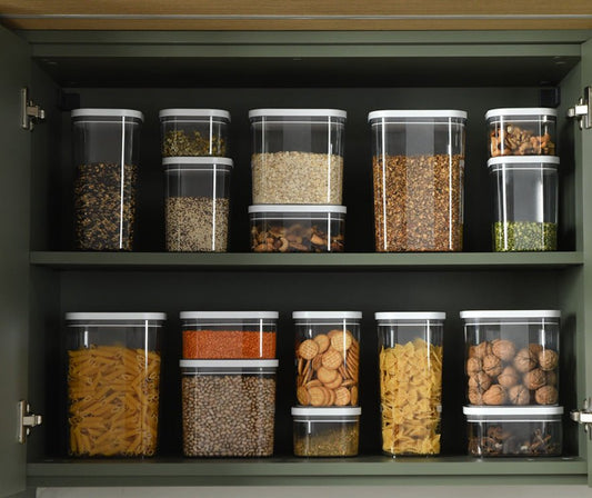 Como organizar armário de cozinha pequeno com potes herméticos - Ou