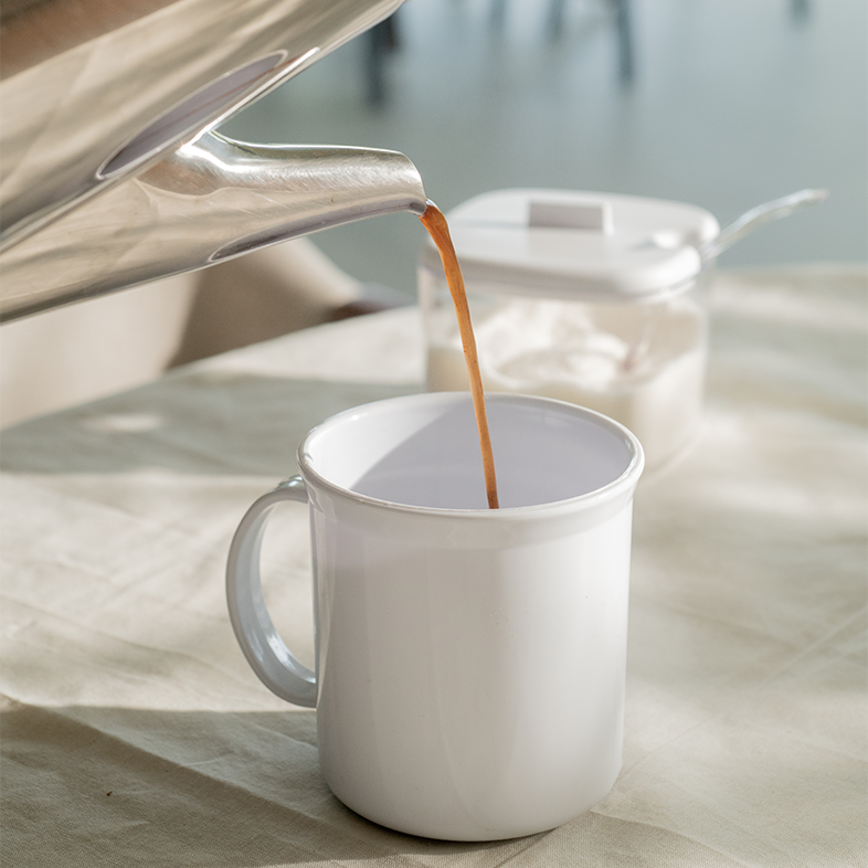 Caneca plástica escolar Ou 350ml Linha Servir