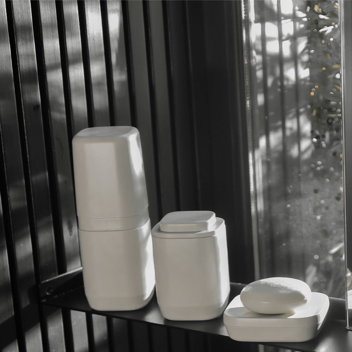 Kit de banheiro Completo com lixeira de pedal Ou 5 peças Linha Aura
