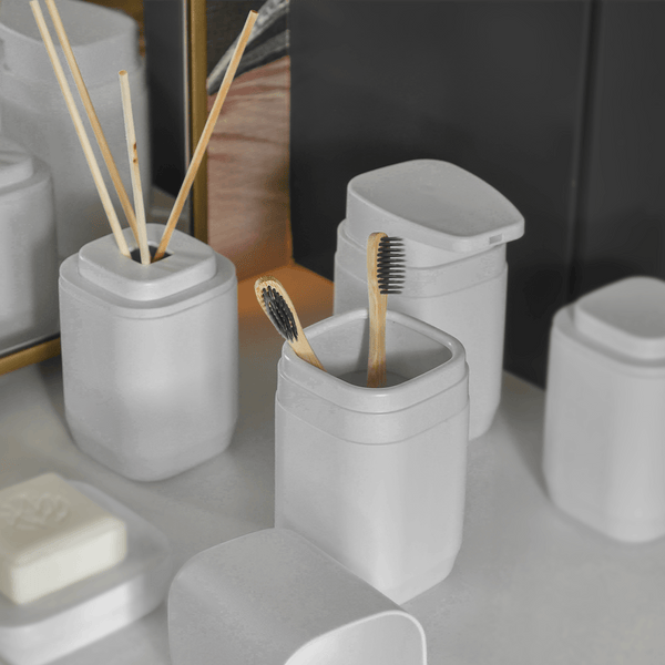 Kit de banheiro Completo com lixeira de pedal Ou 6 peças Linha Aura