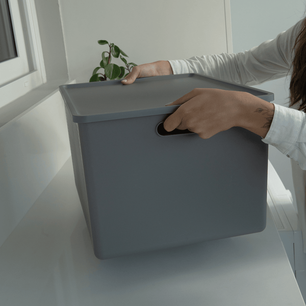 Cesto com Tampa Ou 32L Linha Flow - Ou