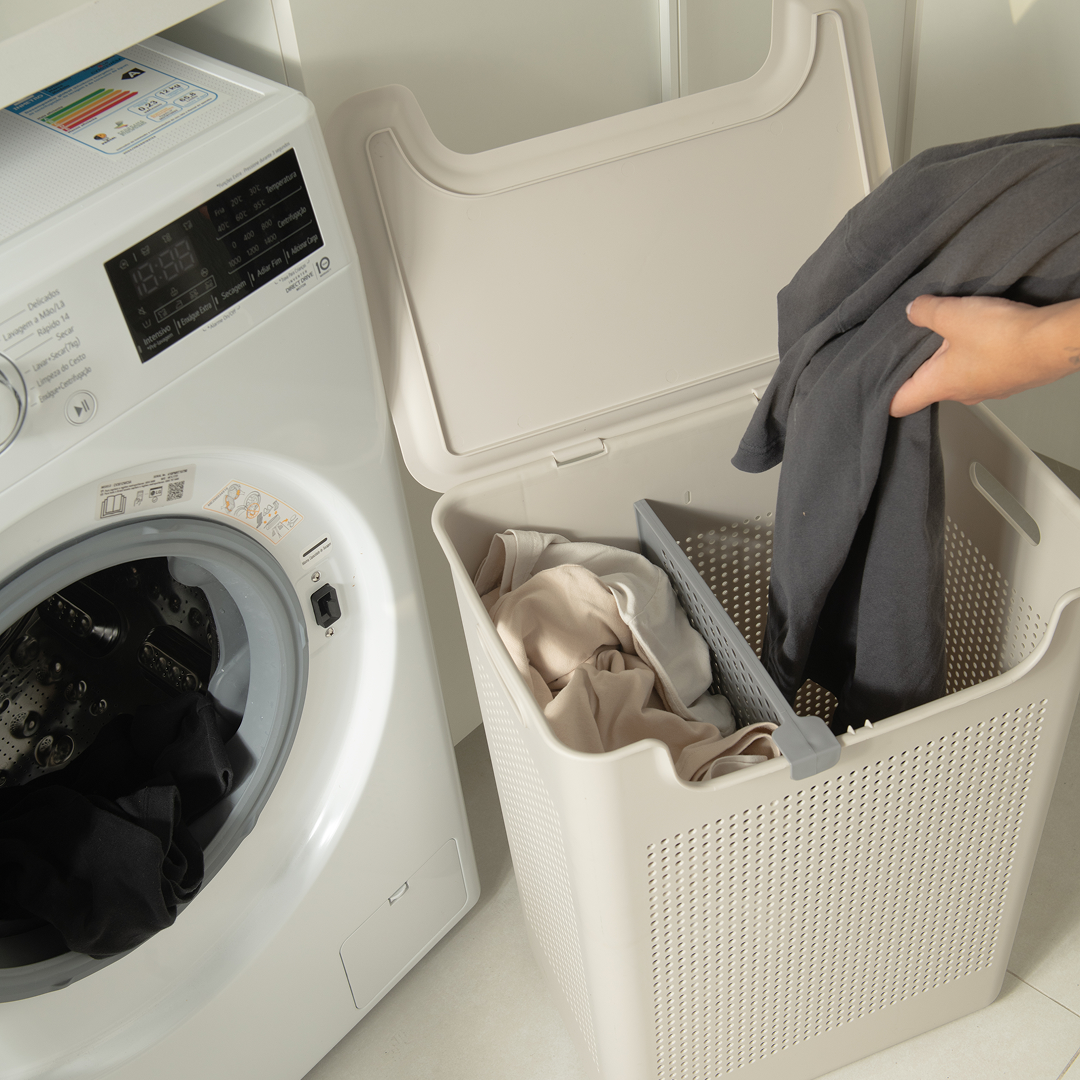 Cesto de Roupas com Duplo Compartimento Ou 50L Linha Flow