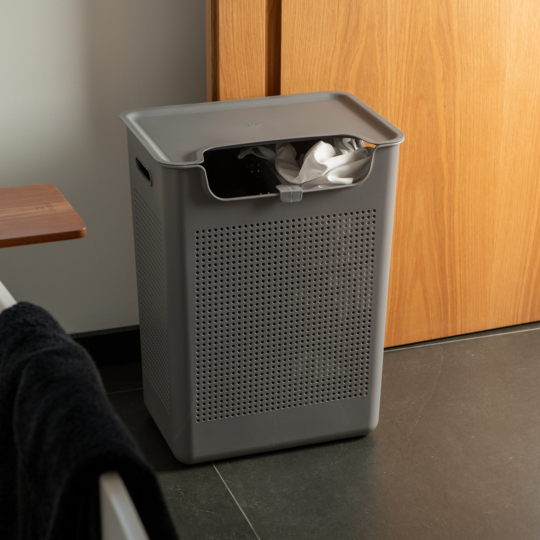 Cesto de Roupas com Duplo Compartimento Ou 50L Linha Flow