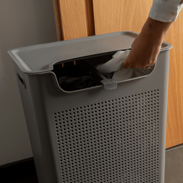 Cesto de Roupas com Duplo Compartimento Ou 50L Linha Flow - Ou