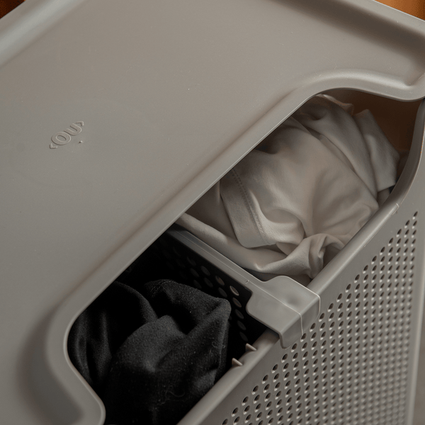 Cesto de Roupas com Duplo Compartimento Ou 50L Linha Flow - Ou