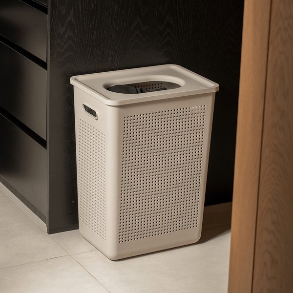 Cesto de Roupas com Tampa Ou 38L Linha Flow - Ou