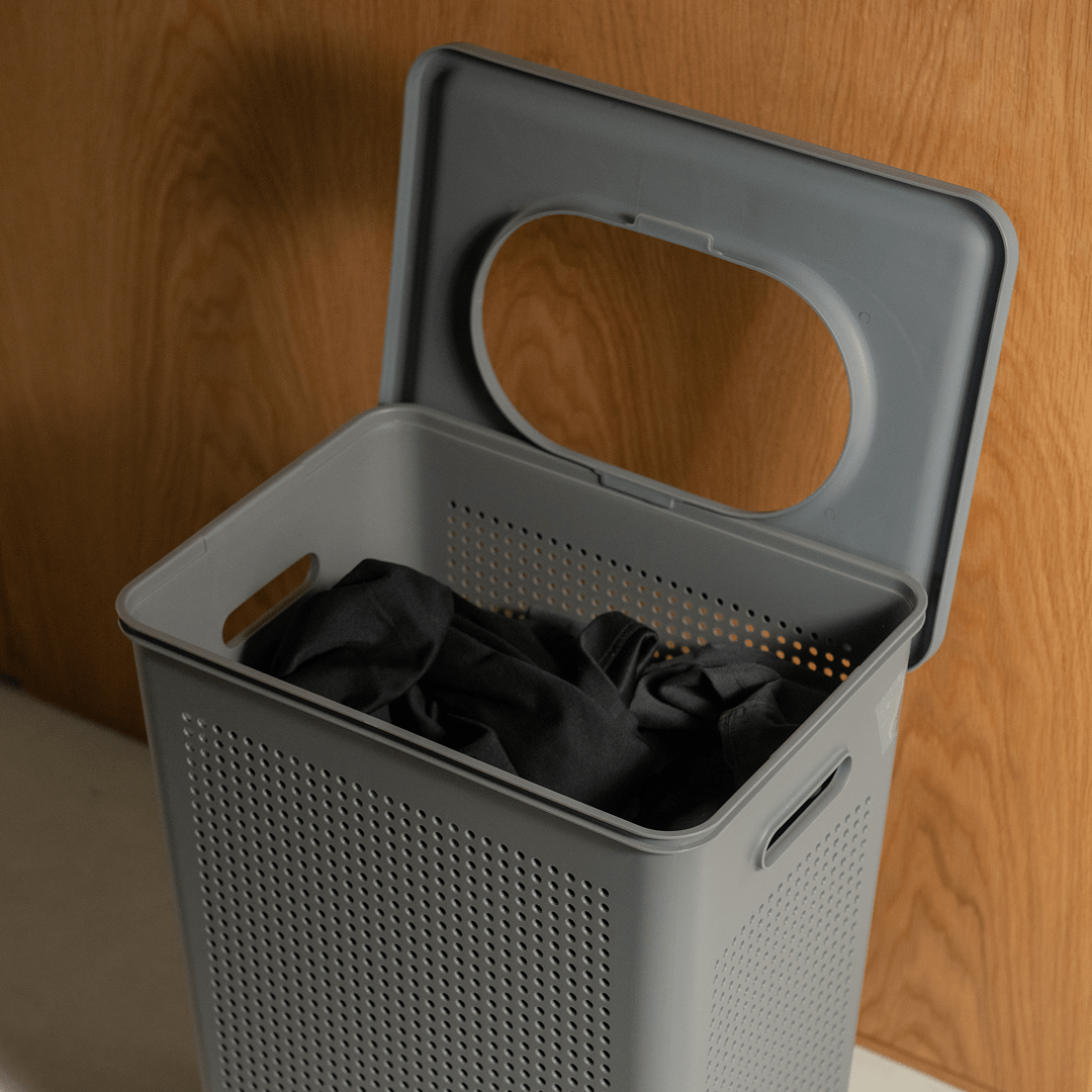 Cesto de Roupas com Tampa Ou 38L Linha Flow - Ou