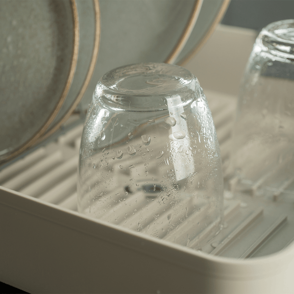 Escorredor de Louças Ou com Direcionador Linha Liv - Ou