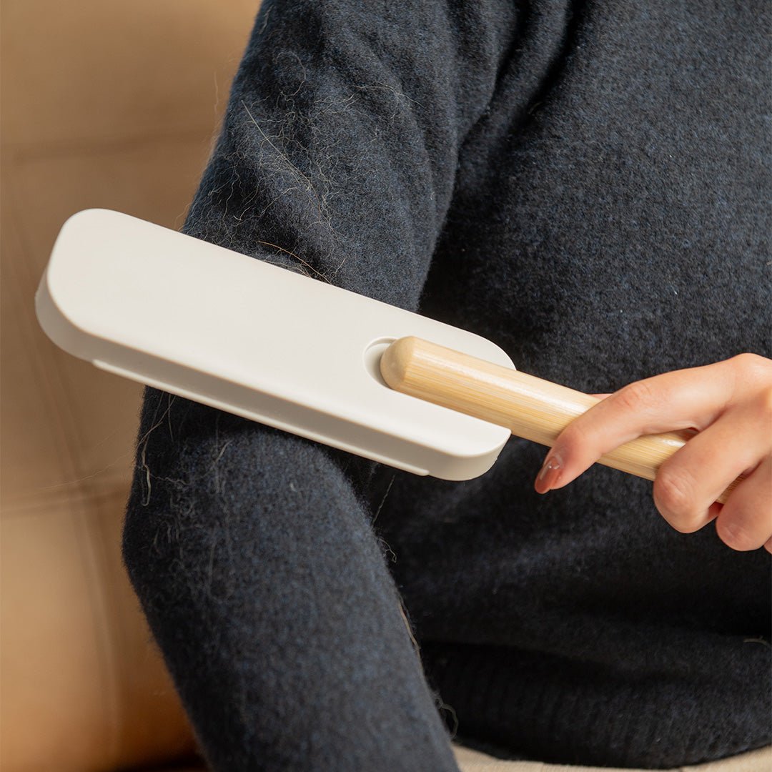 Escova Para Remover Pelos Ou Linha Flow - Ou