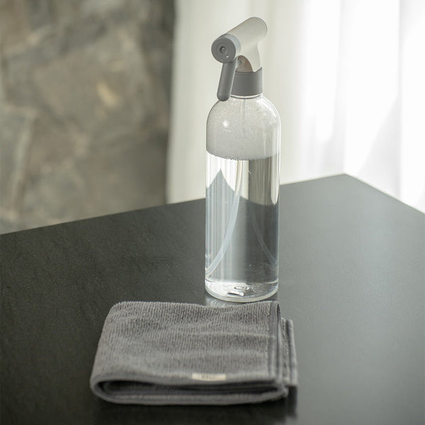 Kit Borrifador e Panos de Limpeza em Microfibra Linha Flow - Ou