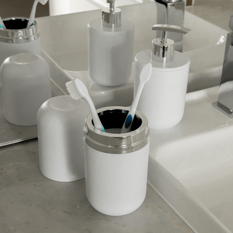 Kit Porta Escova e Sabonete Líquido Ou Linha Verso - Ou