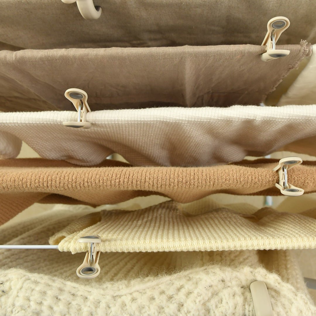 Prendedor de Roupas 12 peças Ou Linha Flow - Ou